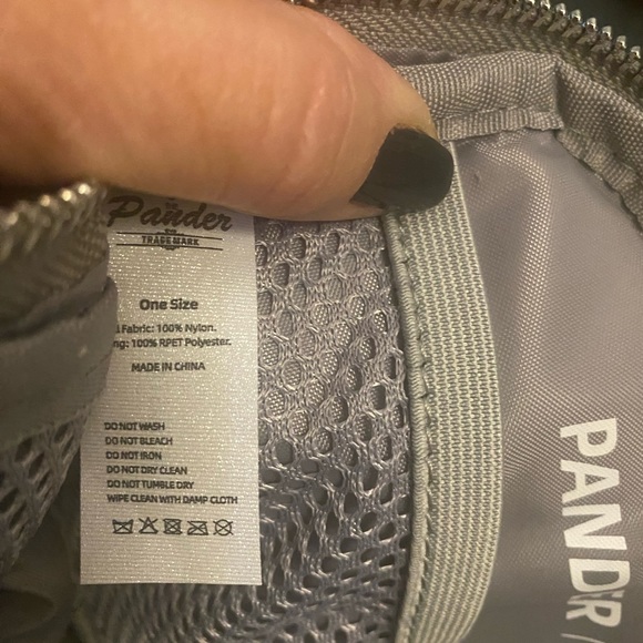 Pander Fanny Pack NWOT - Picture 8 of 9
